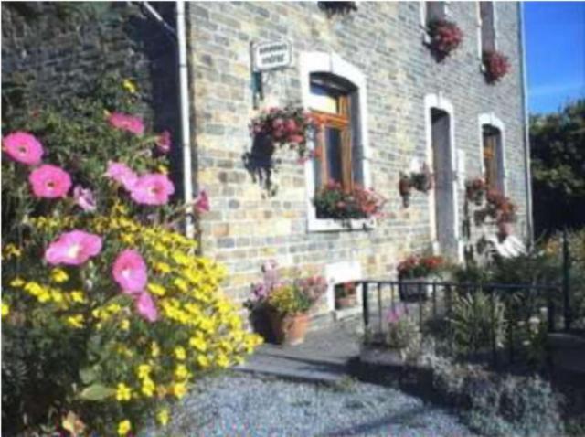 Bed and Breakfast Les Vieilles Pierres Comblain-au-Pont Номер фото